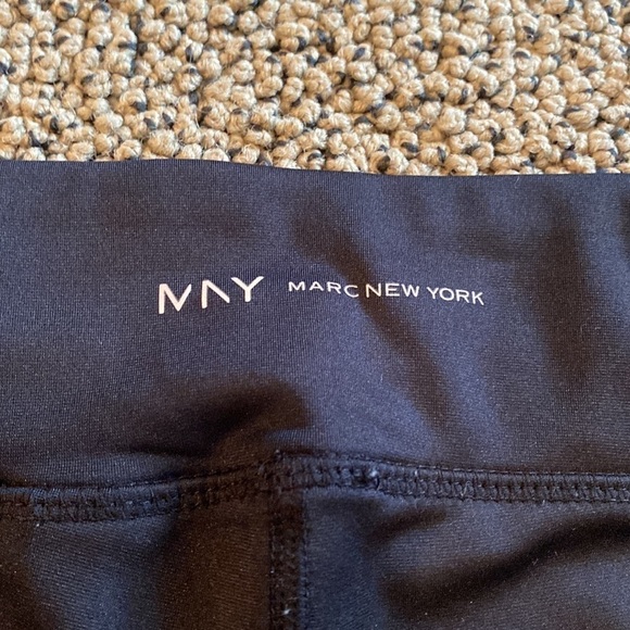 Marc New York Cropped Star Black & Silver Leggings in EUC - Picture 8 of 10